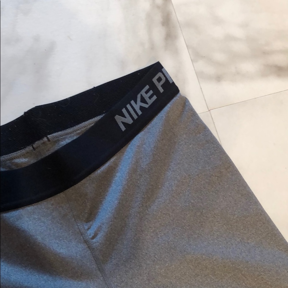 Grey Nike Leggings